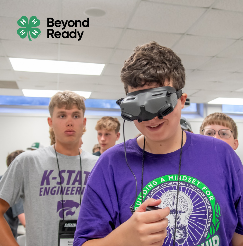 Beyond Ready virtual reality activity with youth
